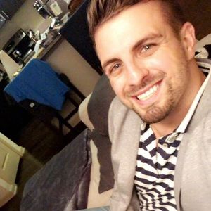 Meet your Posher, Derek